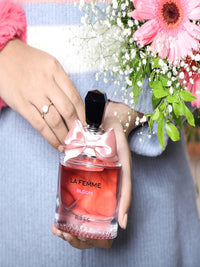 La Femme Bloom Eau de Parfum