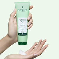 Naturia Detangling Milky Conditioner